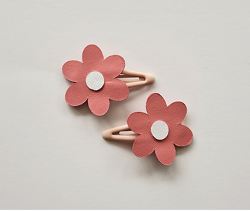 Clips - Leather Meadow Flower